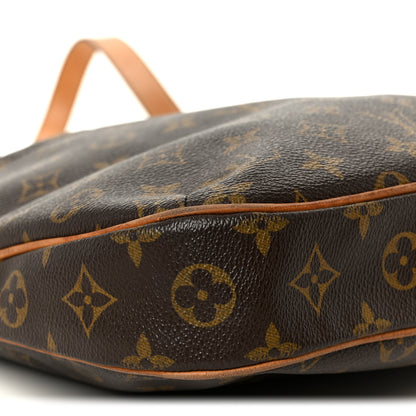 Louis Vuitton Monogram Odeon PM 9 of 12