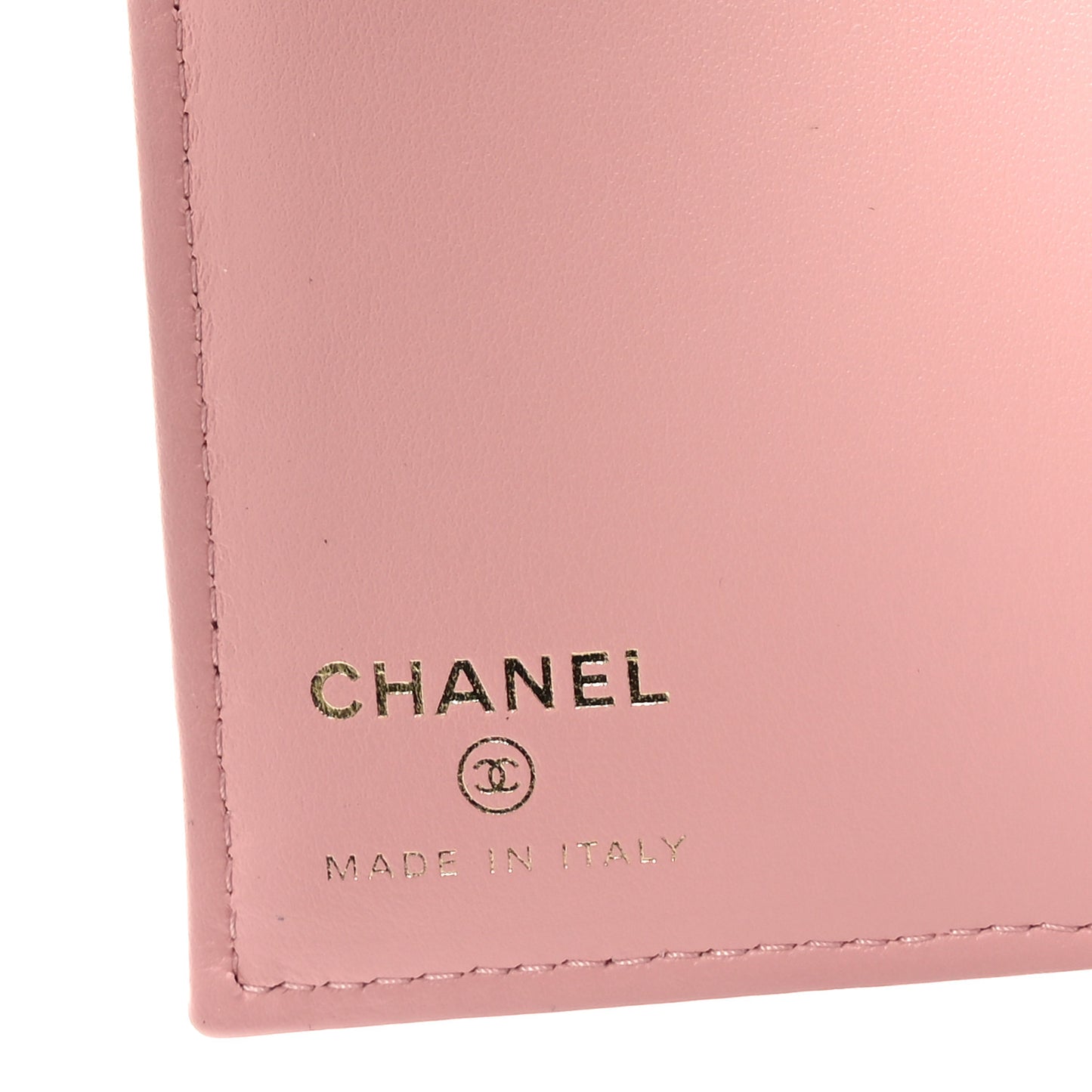 Caviar Quilted Passport Holder Pink