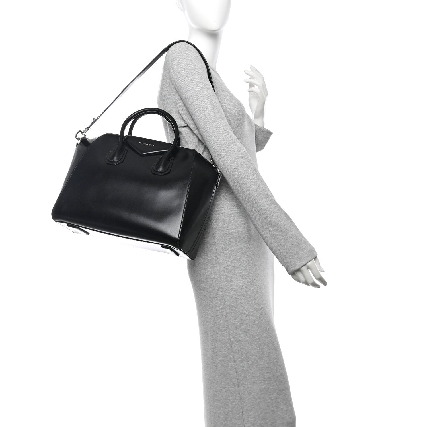 Givenchy Shiny Lord Calfskin Medium Antigona Black 2 of 10