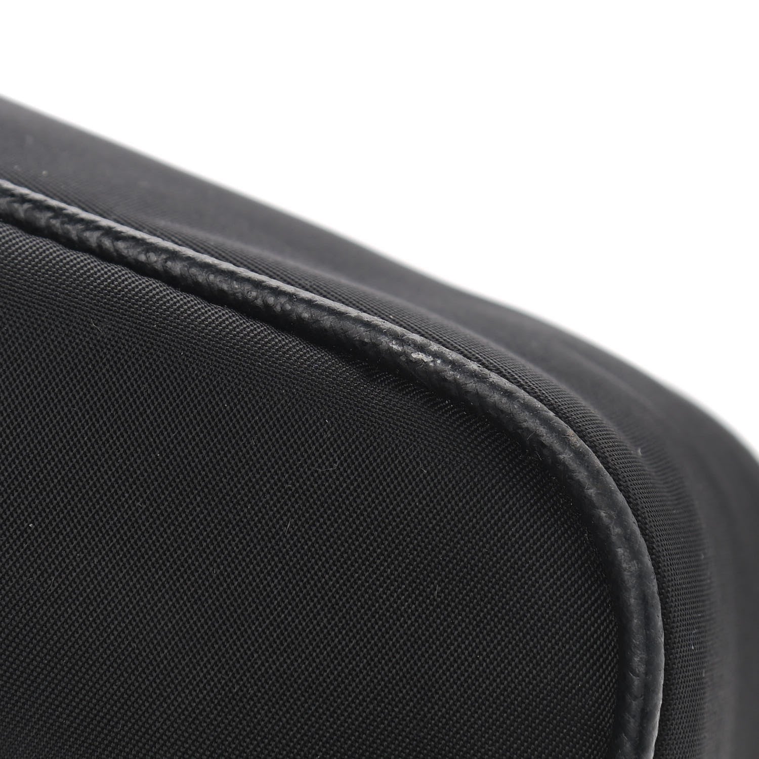 Prada Nylon Re-Edition 2005 Shoulder Bag Black 16 of 18