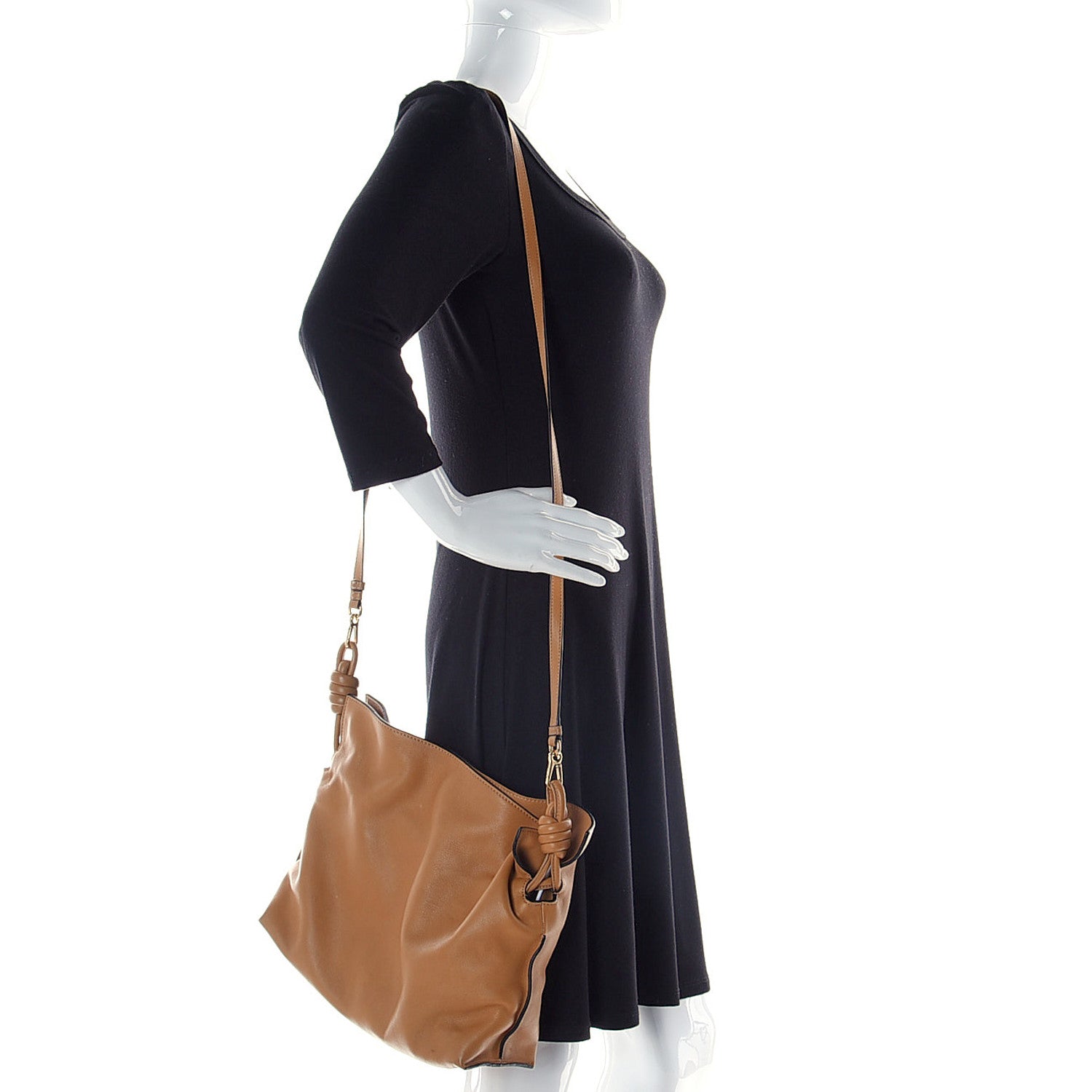 Loewe Nappa Flamenco Knot Clutch Warm Desert 3 of 23