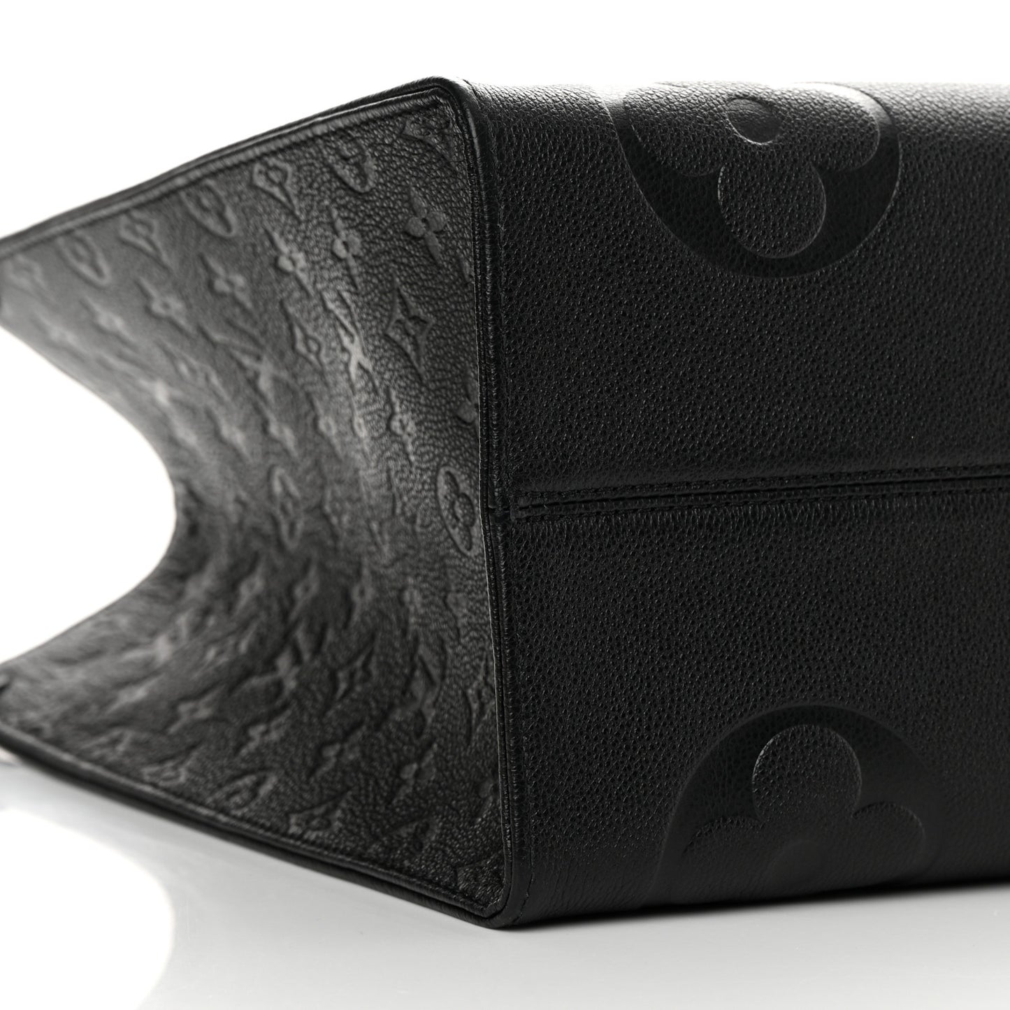Empreinte Monogram Giant Onthego GM Black