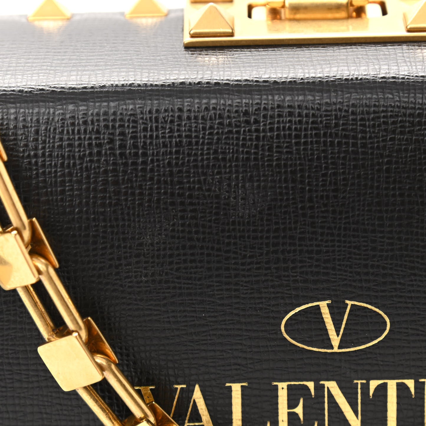 Grainy Calfskin Rockstud Alcove Box Clutch Black