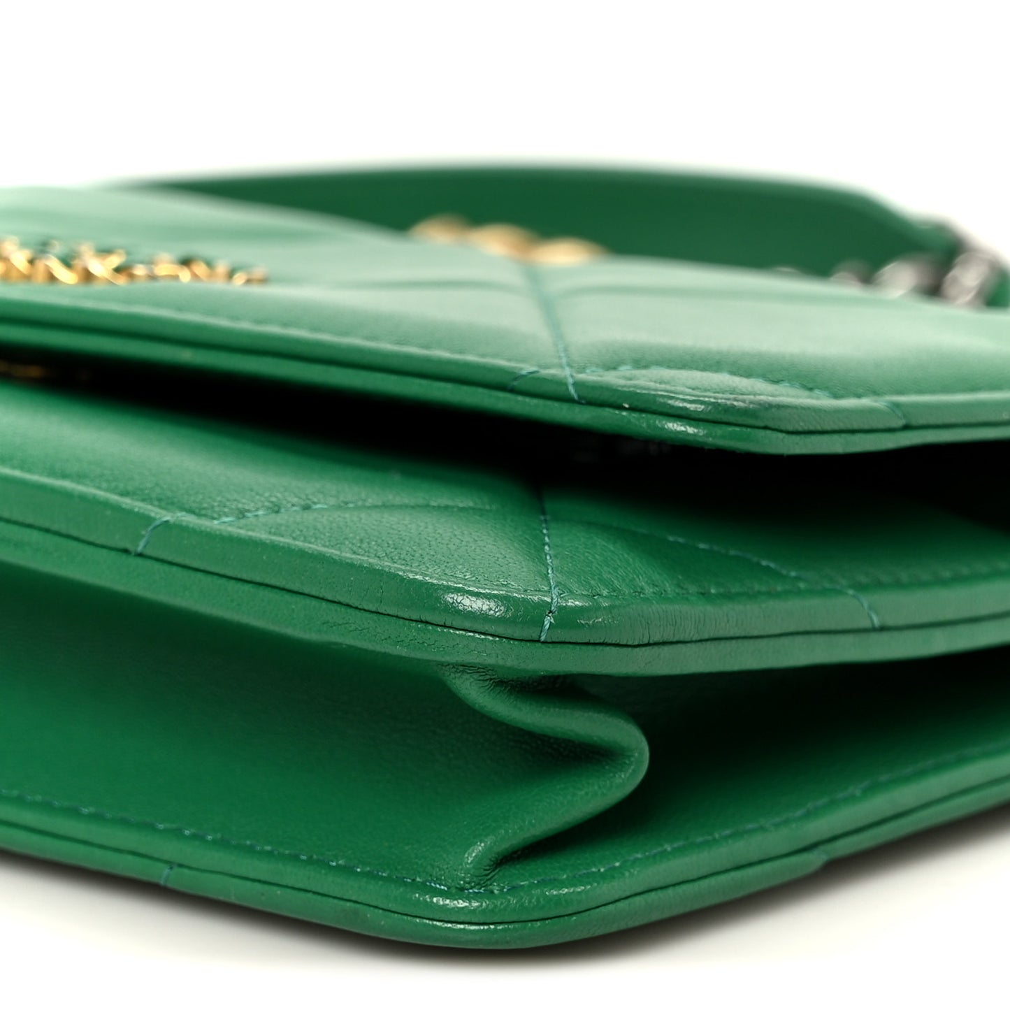 Lambskin Quilted Chanel 19 Wallet On Chain WOC Green