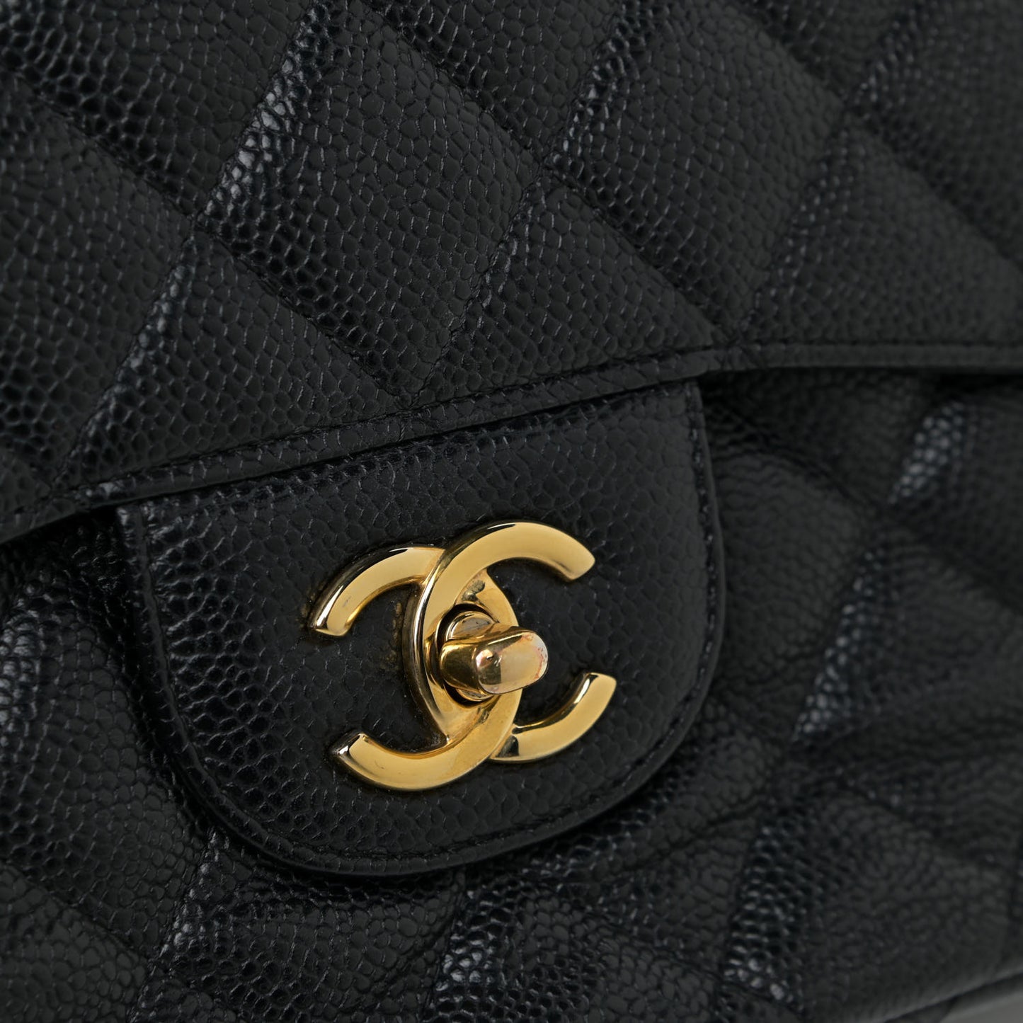 Caviar Quilted Jumbo Double Flap Black