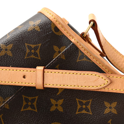 Louis Vuitton Monogram Sologne 11 of 12