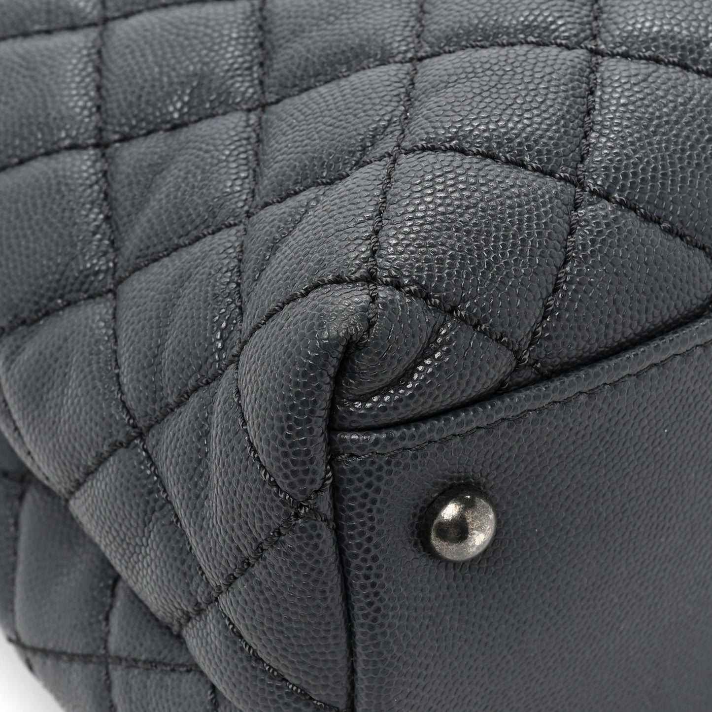 Caviar Lizard Quilted Large Coco Handle Flap Grey