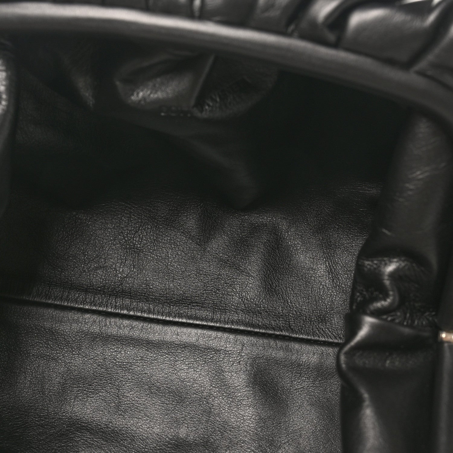 Bottega Veneta Smooth Butter Calf The Pouch Oversized Clutch Black 5 of 9