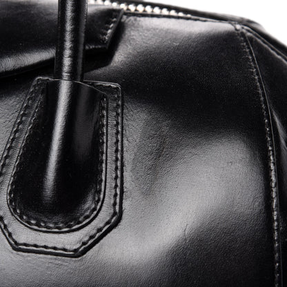 Givenchy Shiny Lord Calfskin Medium Antigona Black 13 of 19