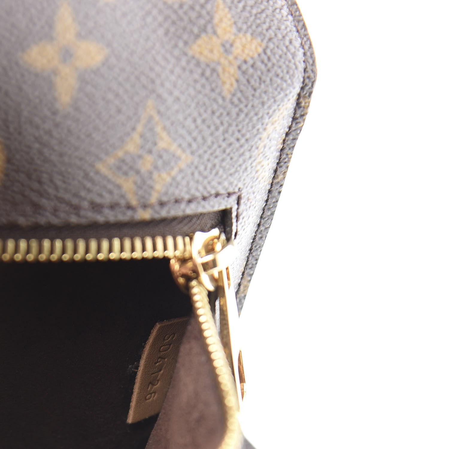 Louis Vuitton Monogram Pochette Metis 8 of 15