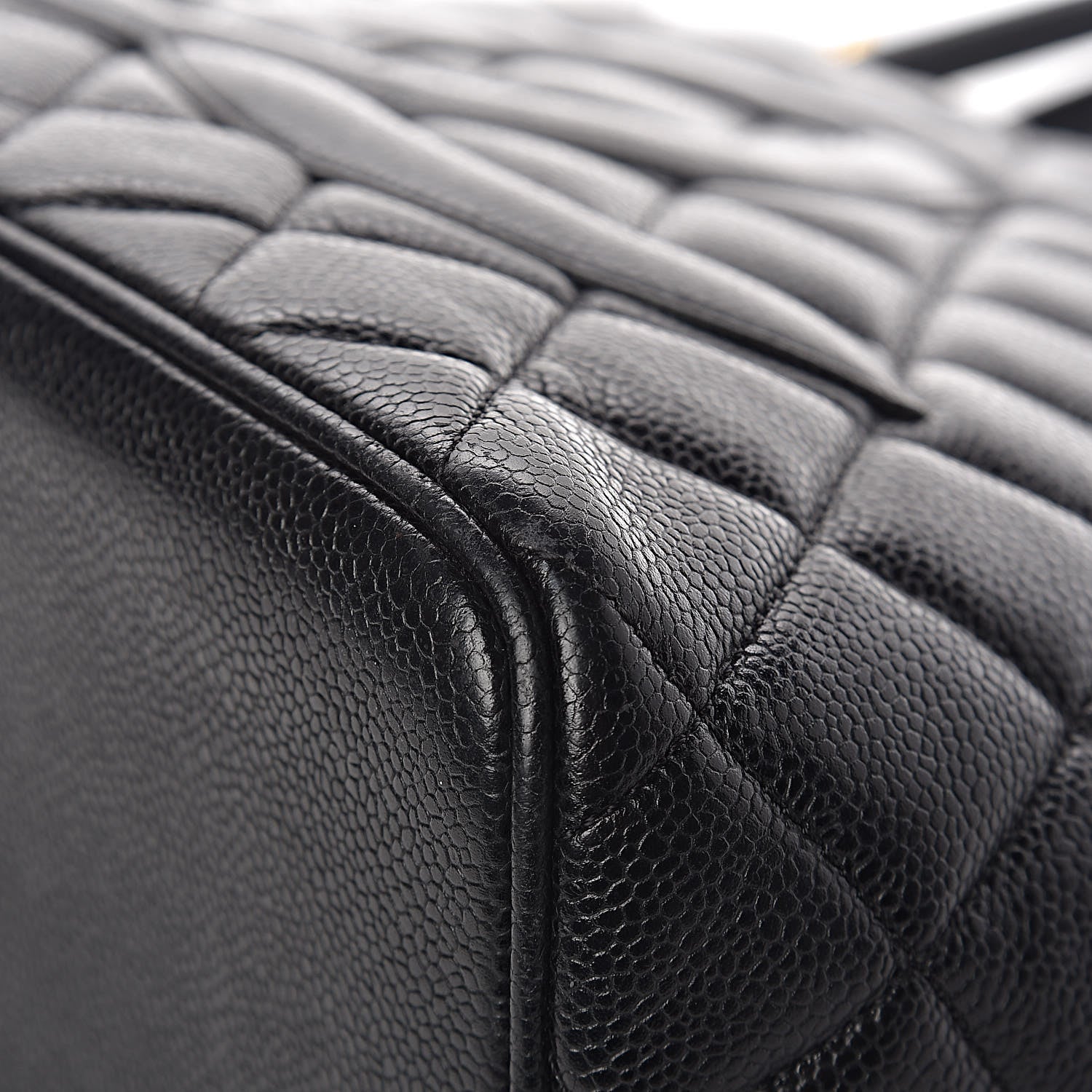 Chanel Caviar Quilted Medallion Tote Black 14 of 18