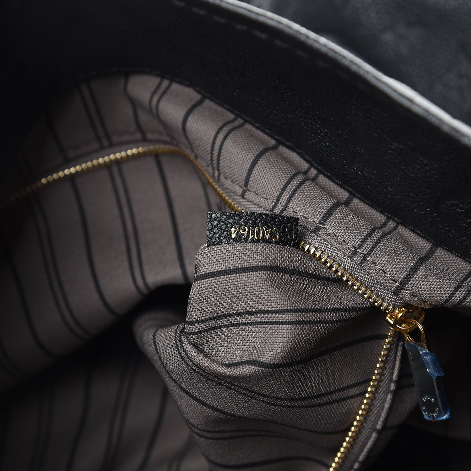 Louis Vuitton Empreinte Artsy MM Black 7 of 12