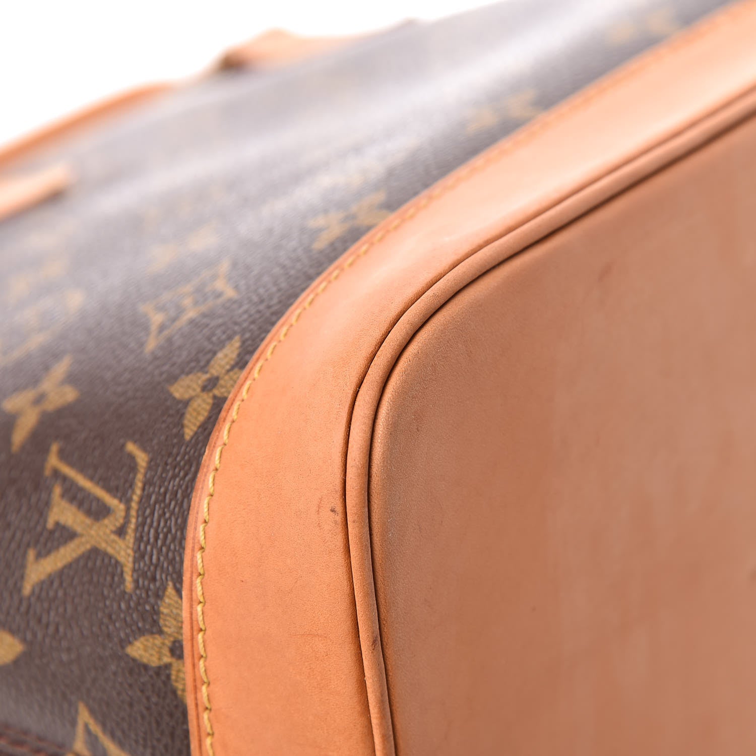Louis Vuitton Monogram Alma PM 11 of 14
