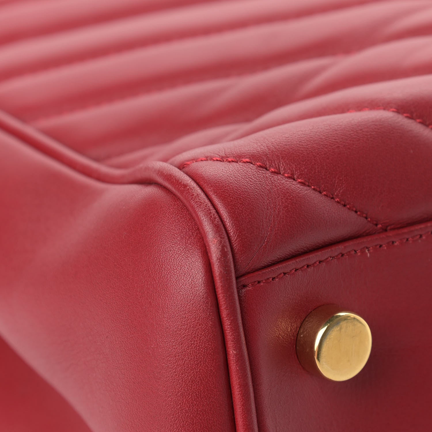 Saint Laurent Smooth Calfskin Matelasse Chevron Monogram Shopping Bag Red 7 of 15