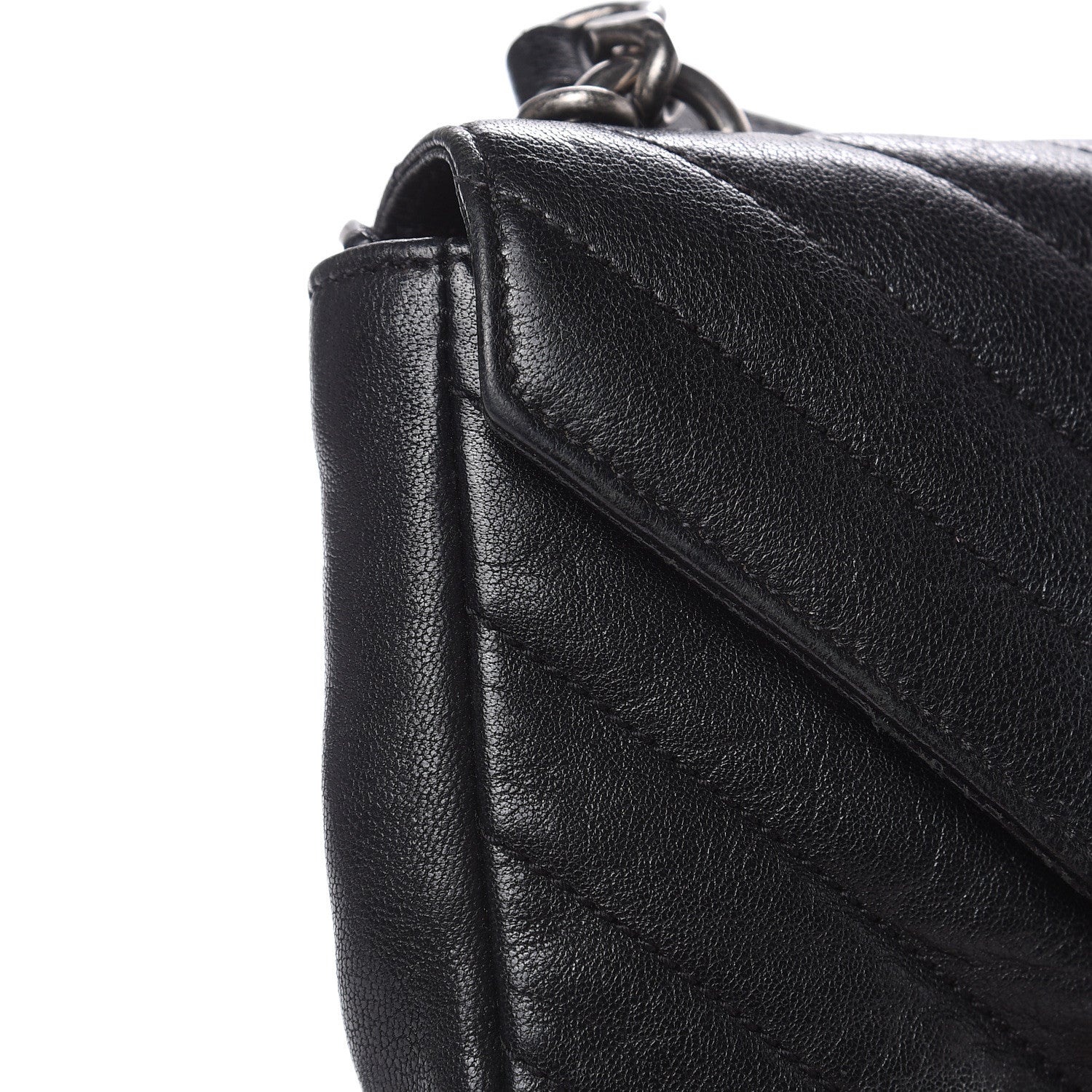Saint Laurent Sheepskin Matelasse Chevron Monogram College Chain Wallet Black 10 of 18