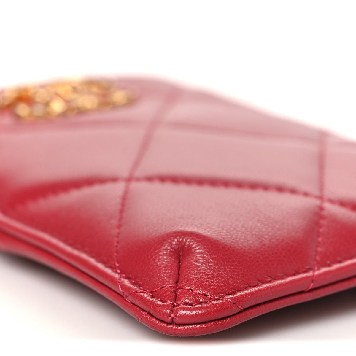 Lambskin Quilted Chanel 19 Phone and Card Holder Red