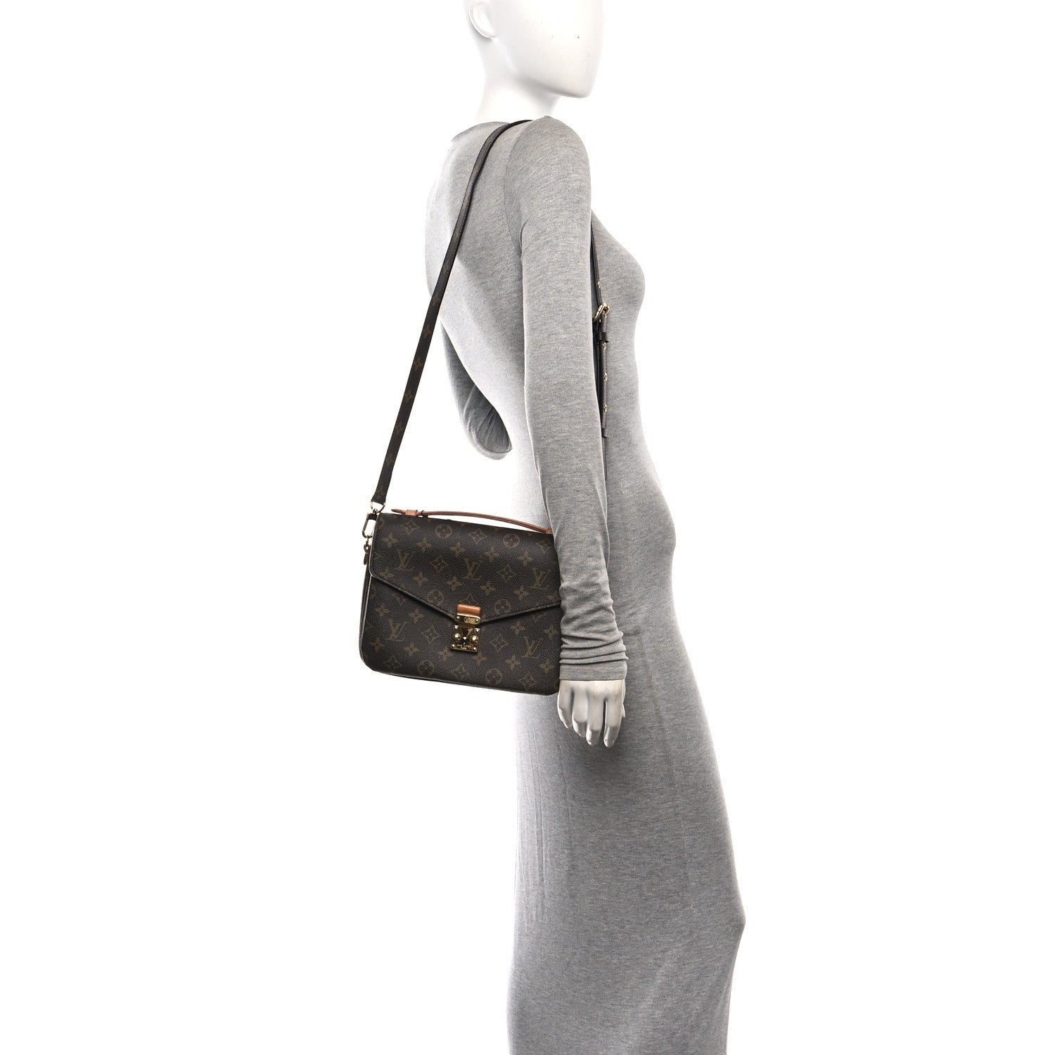 Louis Vuitton Monogram Pochette Metis 2 of 9