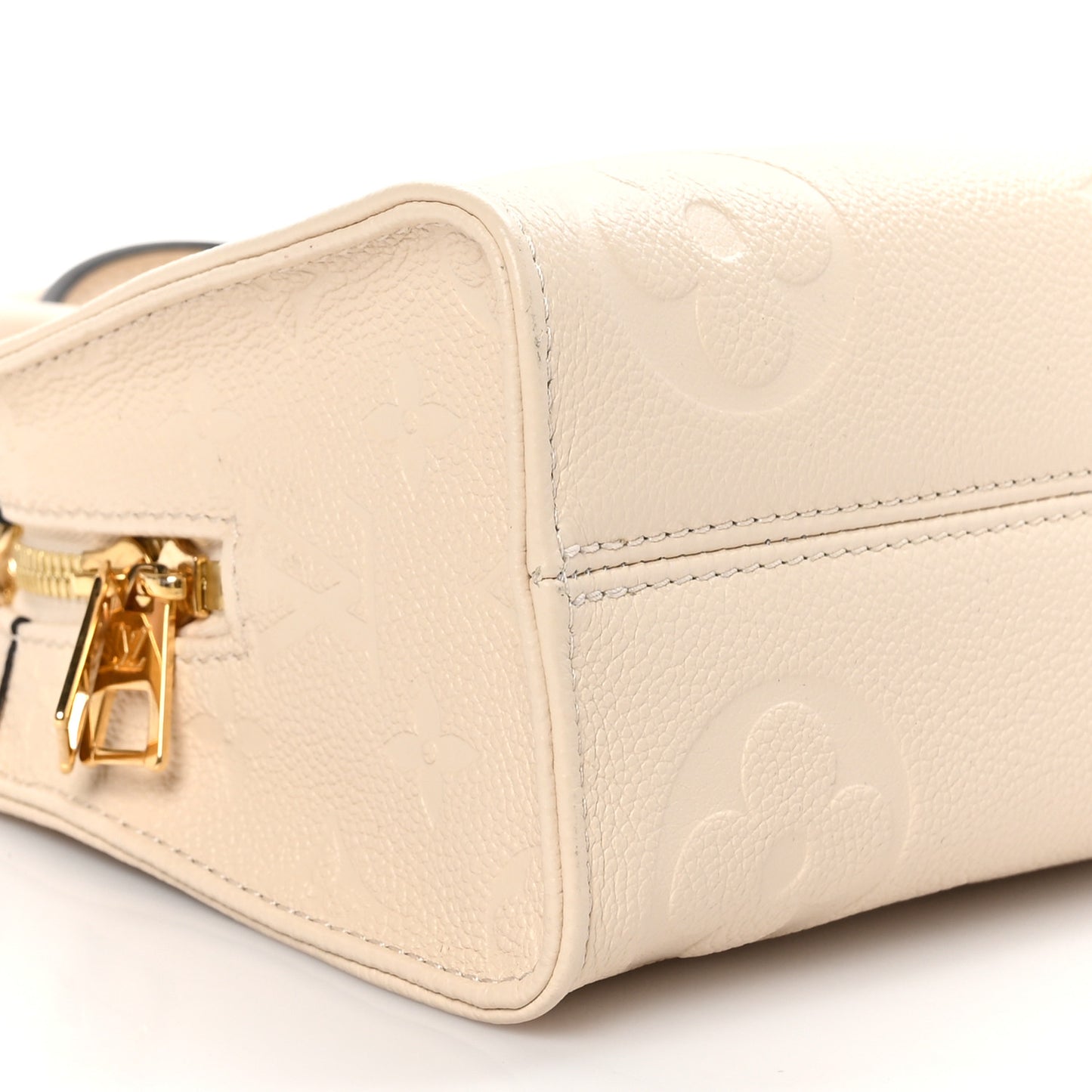Empreinte Monogram Giant OnTheGo East West Creme
