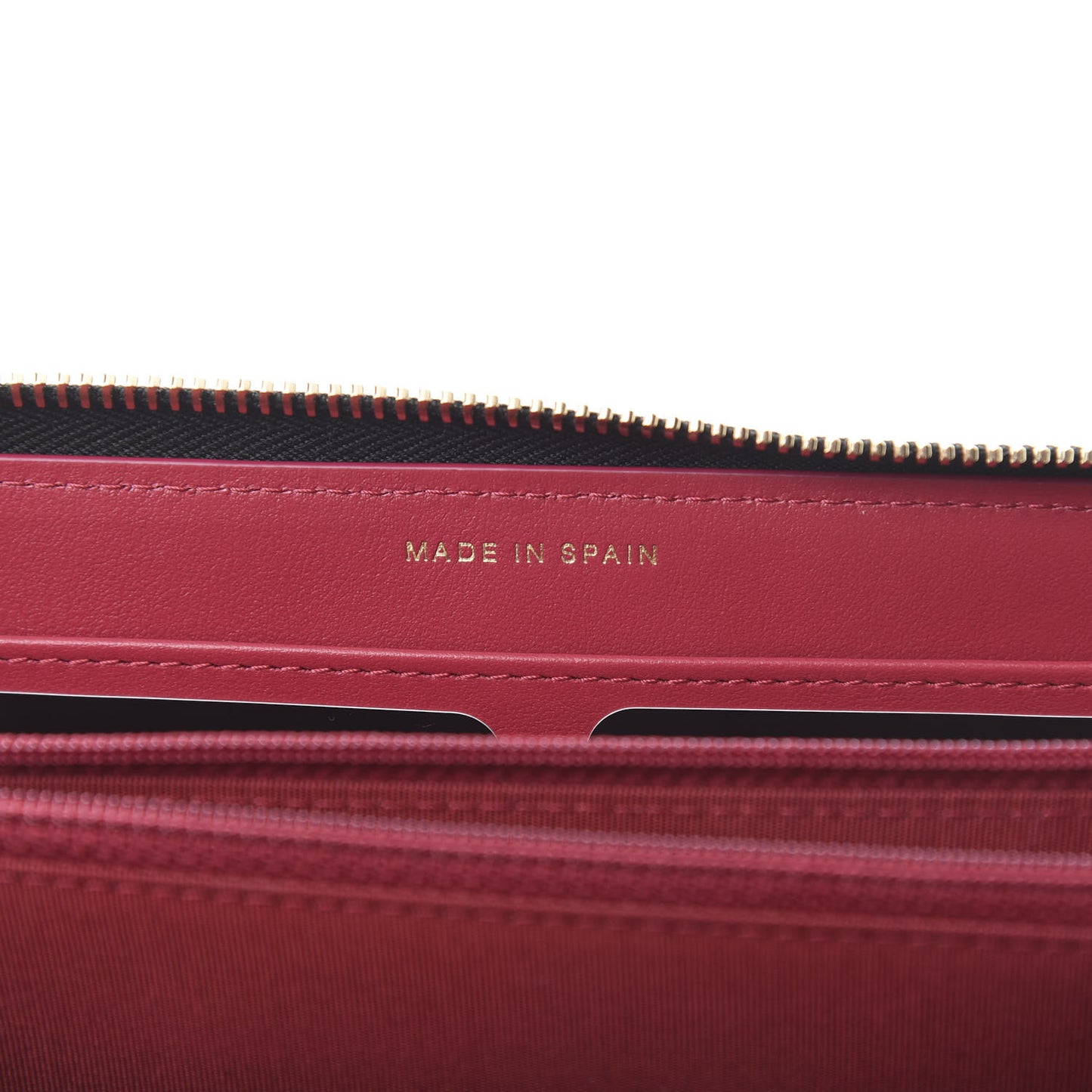 Shiny Goatskin Quilted Chanel 19 Long Zipped Around Wallet Black