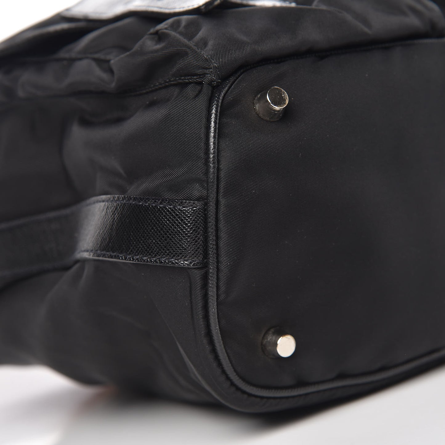 Nylon Vela Shoulder Bag Black Cuoio