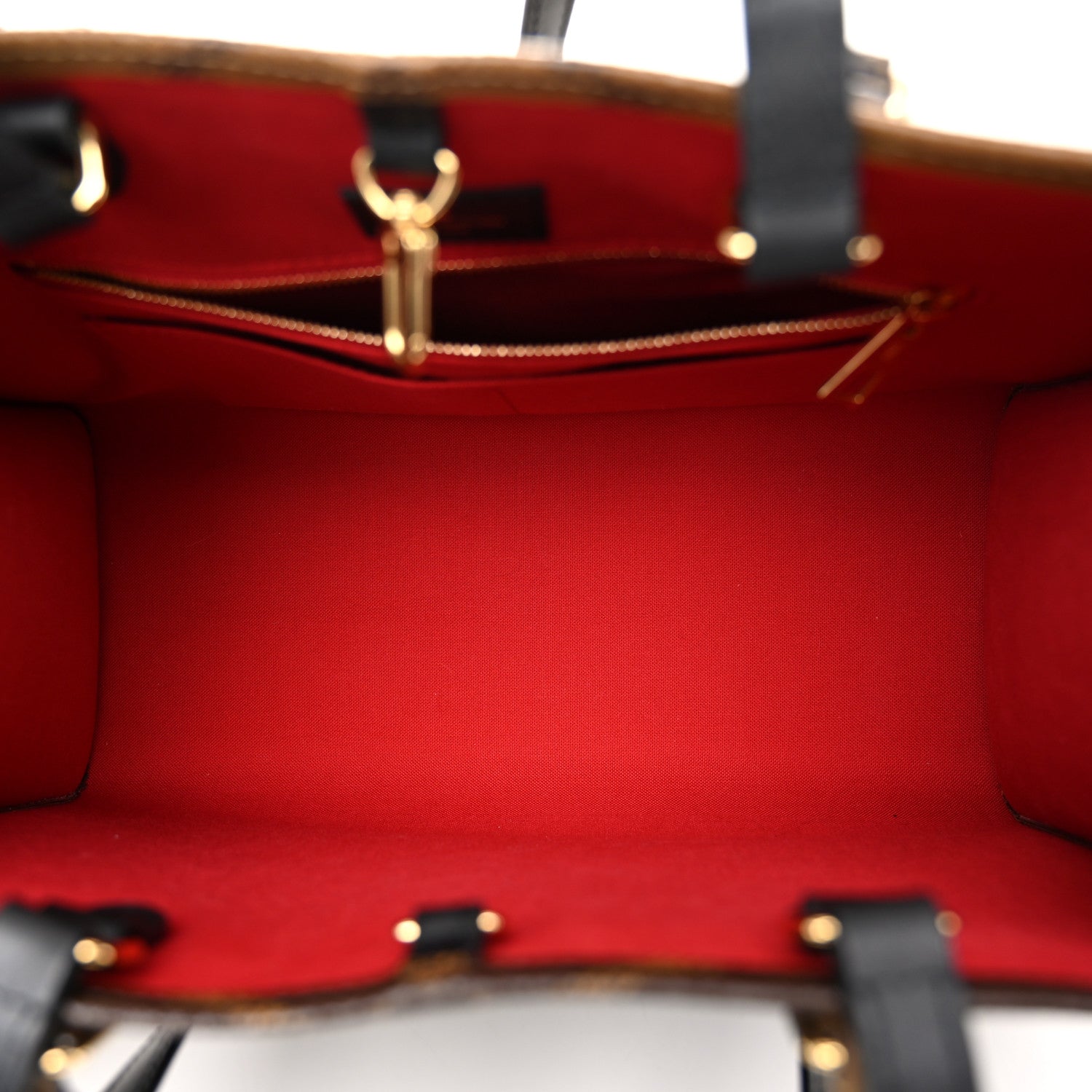 Louis Vuitton Reverse Monogram Giant Onthego MM 5 of 9