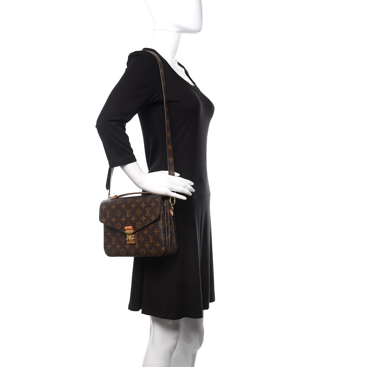 Louis Vuitton Monogram Pochette Metis 2 of 10