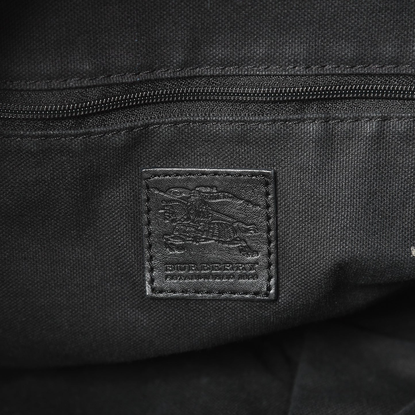 Beat Check Hobo Black