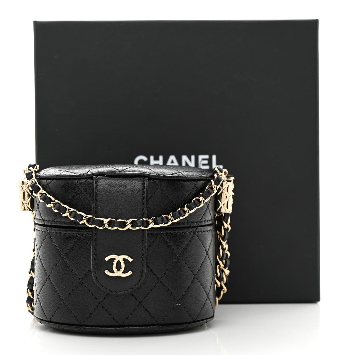 Lambskin Quilted Mini Round Vanity Case With Chain Black