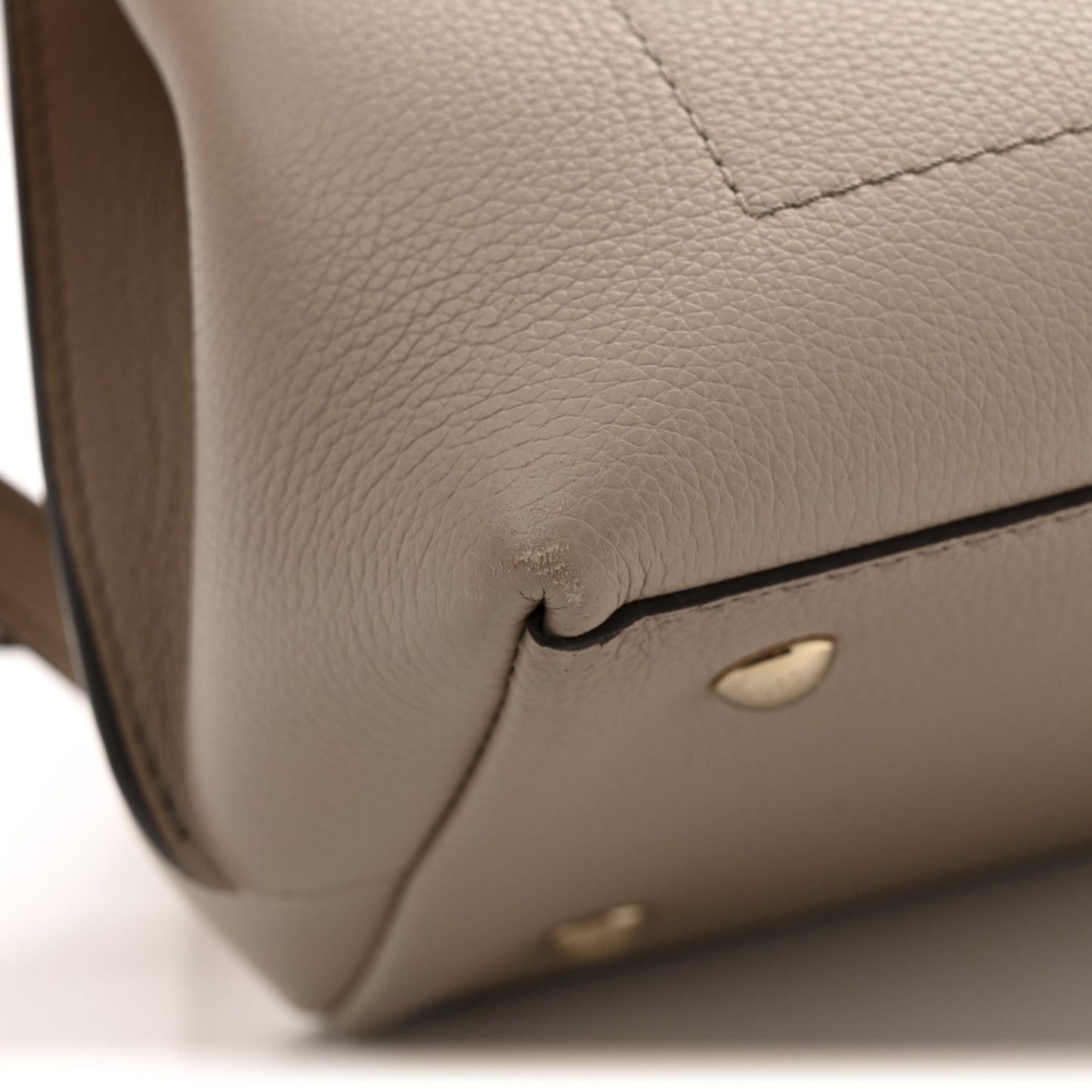 Soft Calfskin Lockme Ever MM Greige