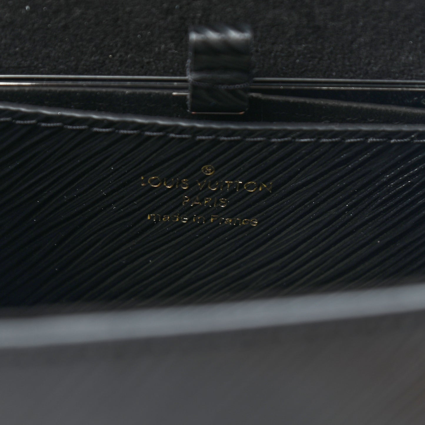 Epi Twist Shoulder Bag MM Black
