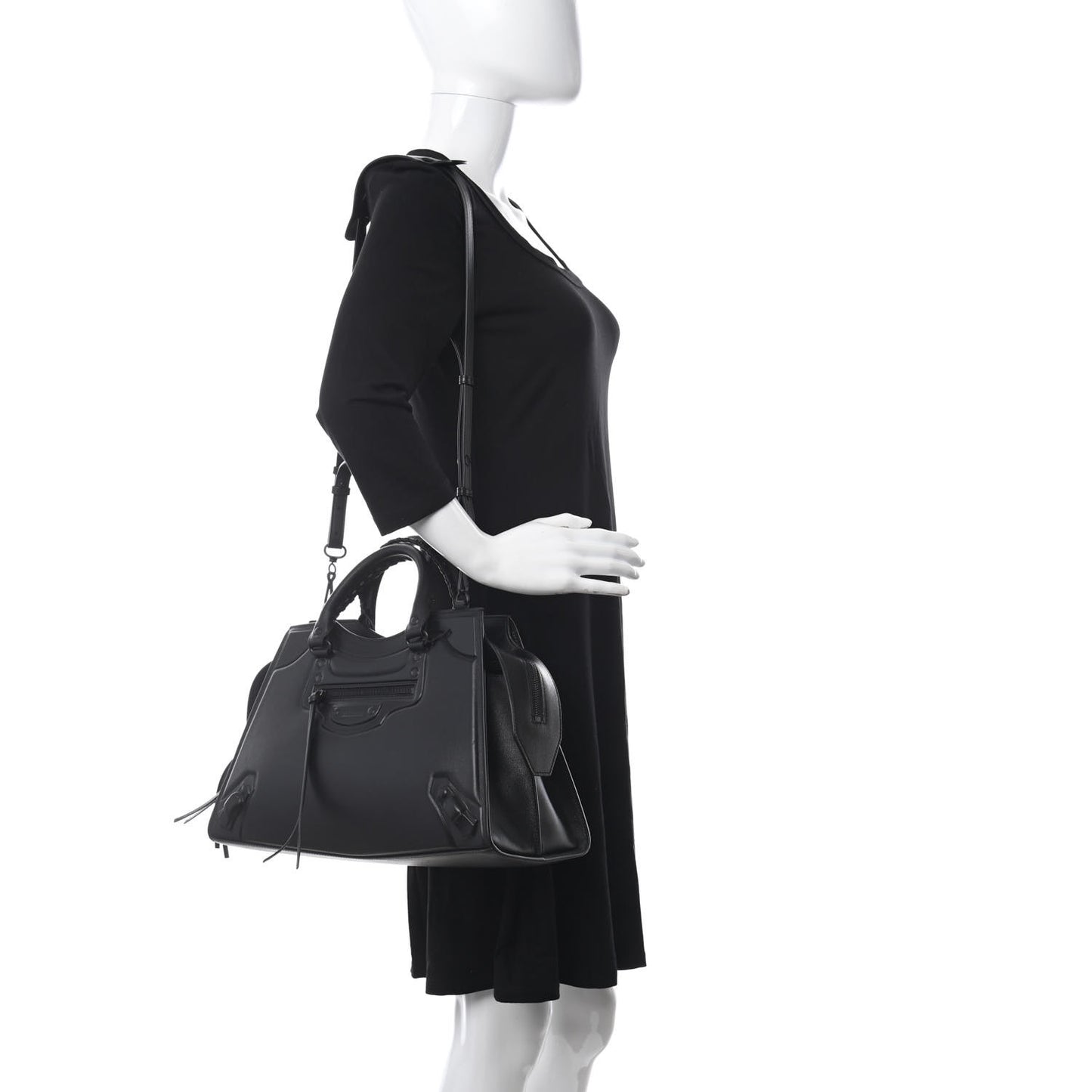 Cake Calfskin Tonal Hardware Neo Classic City Black