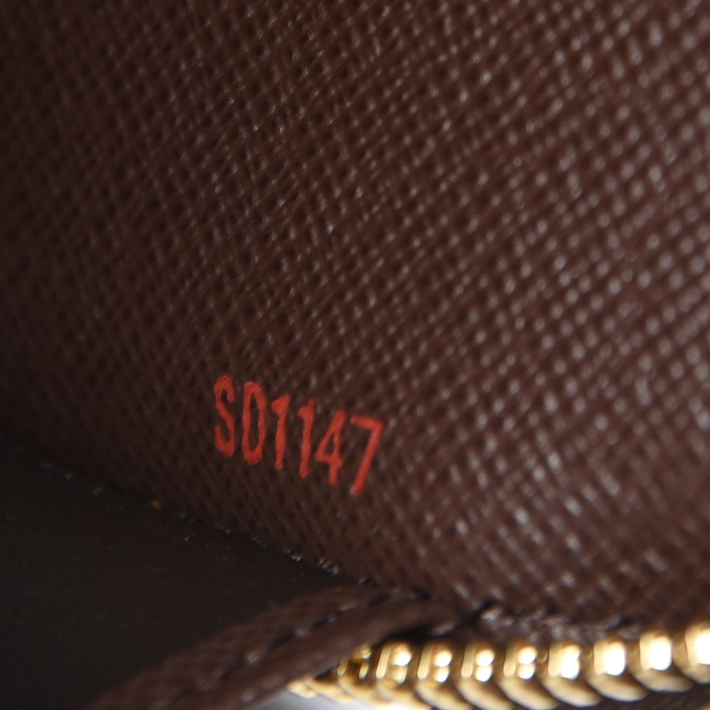 Damier Ebene Zippy Organizer Wallet