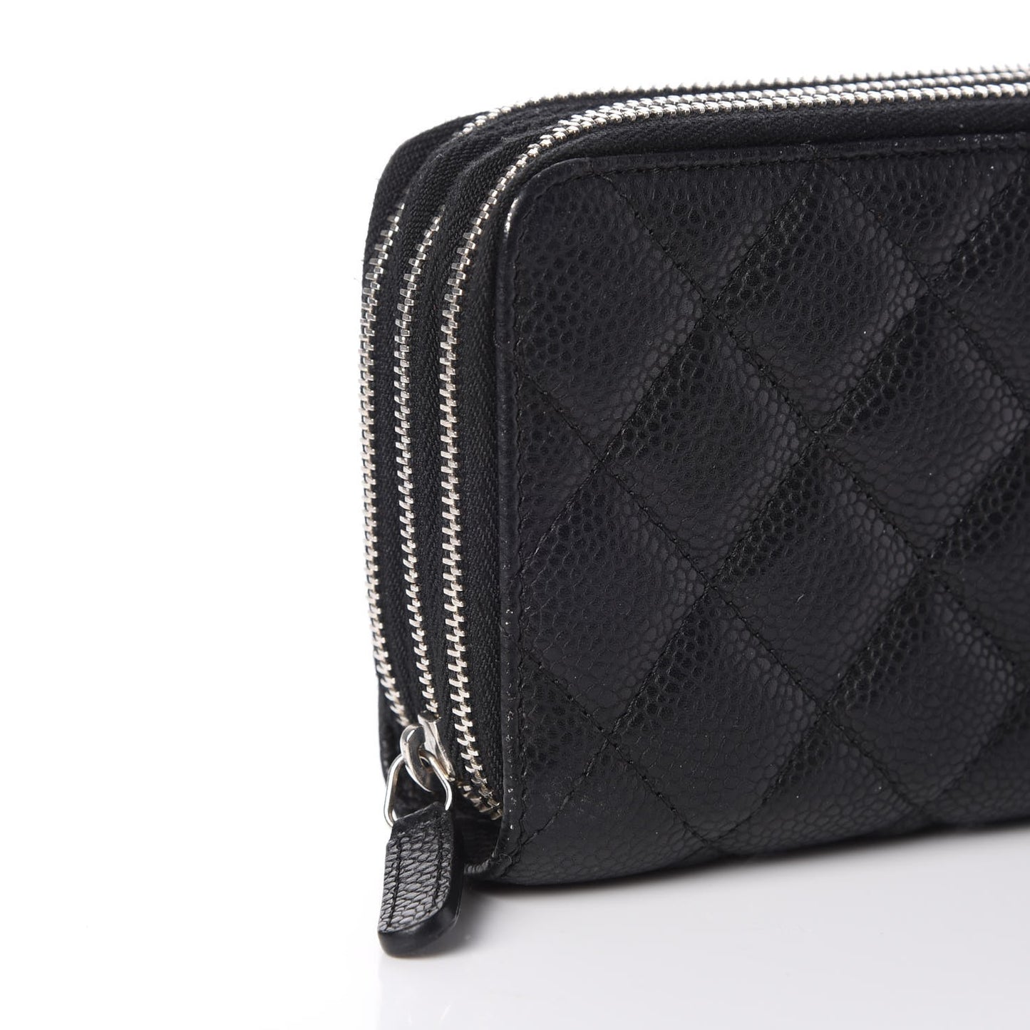 Caviar Quilted Large Zip Around Phone Holder Black
