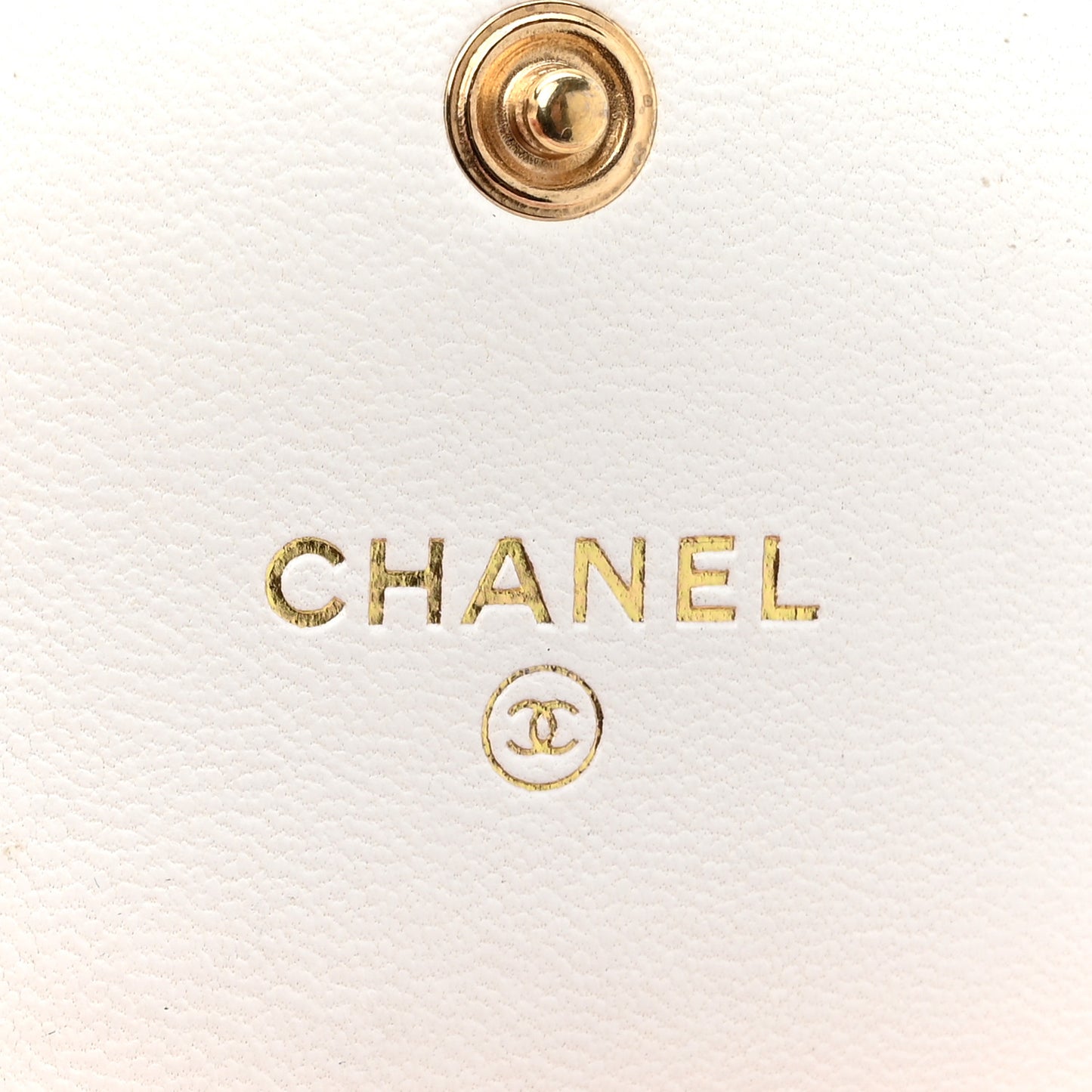 Lambskin Quilted Chanel 19 Flap Coin Purse With Chain White