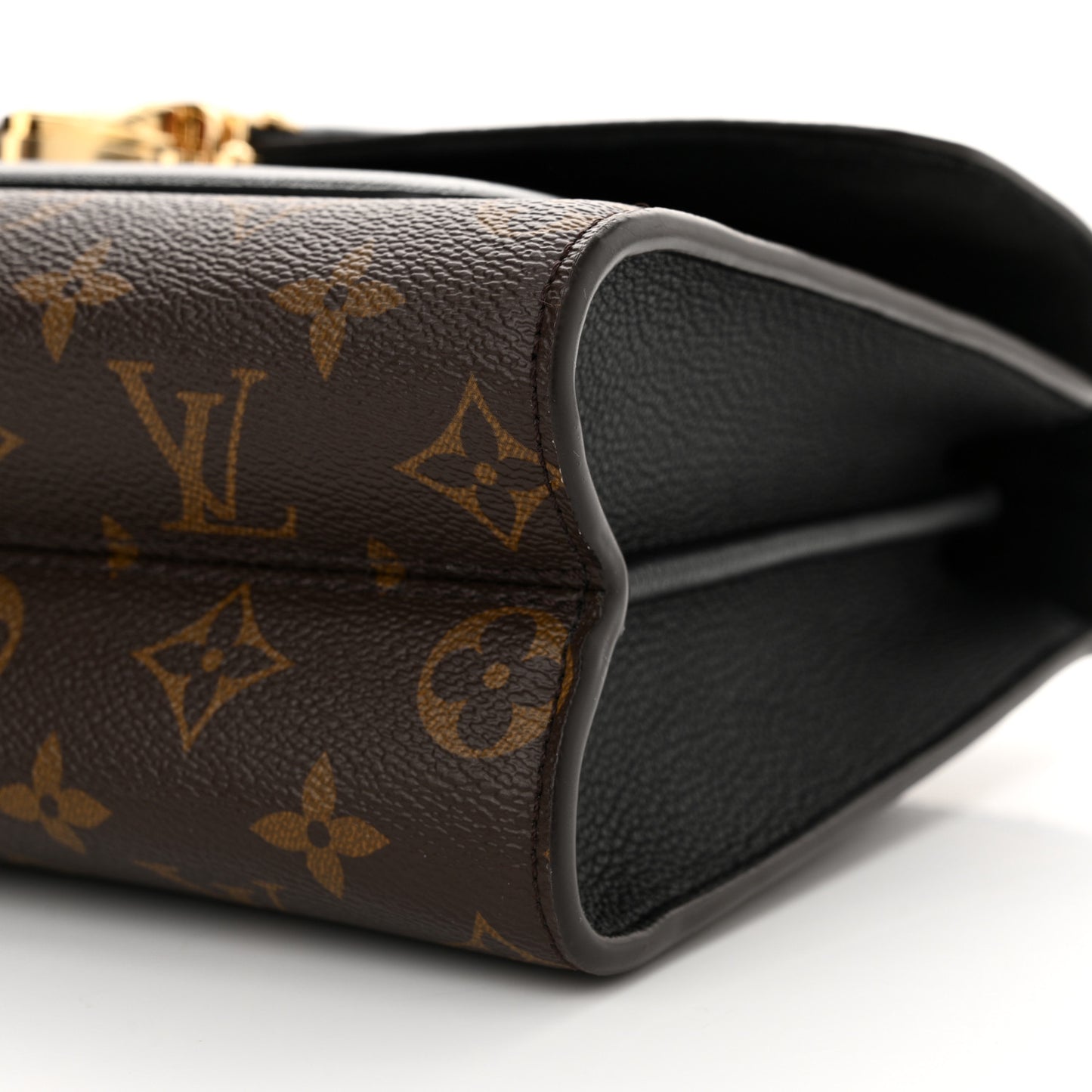 Monogram Victoire Black