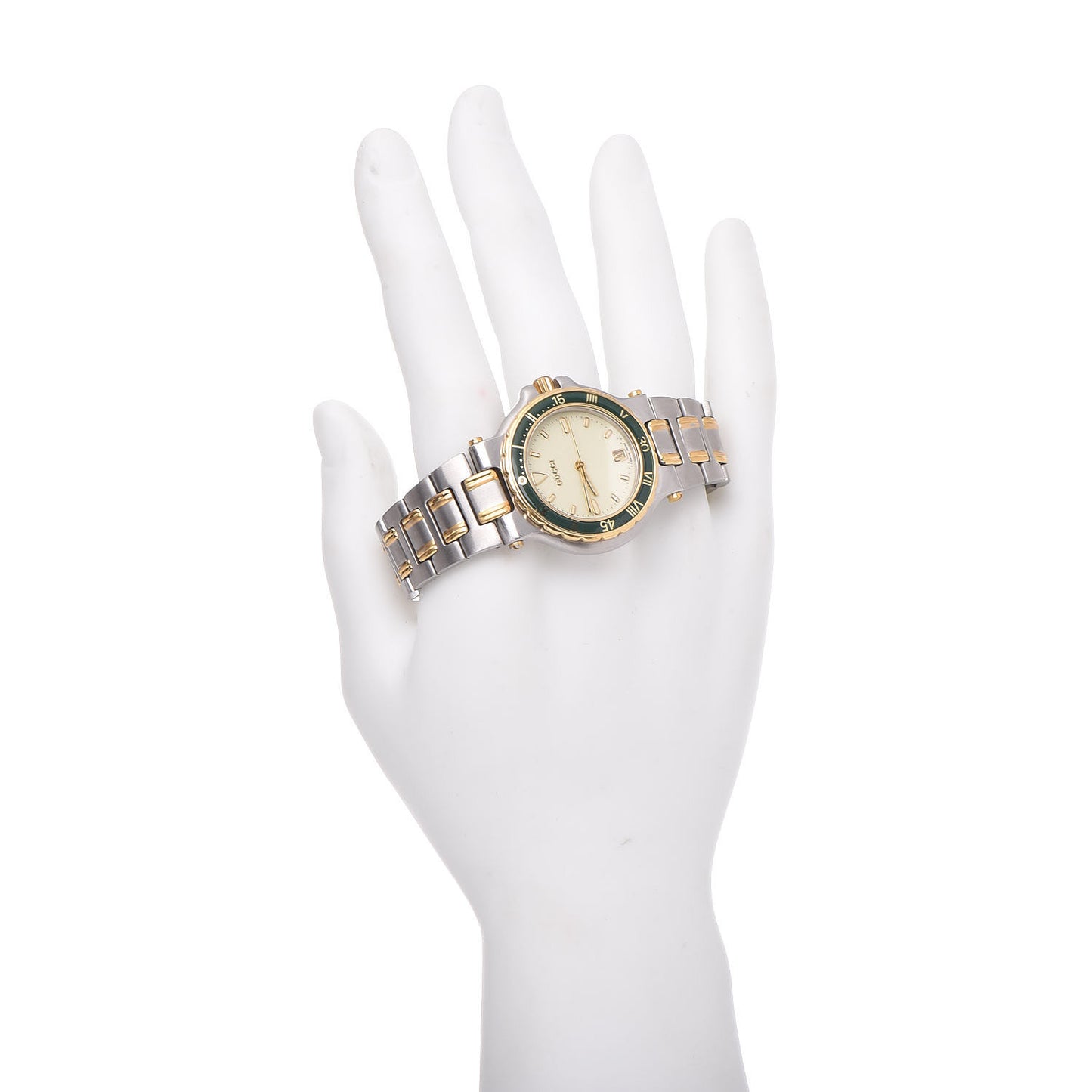Stainless Steel 35mm 9700M Quartz Watch