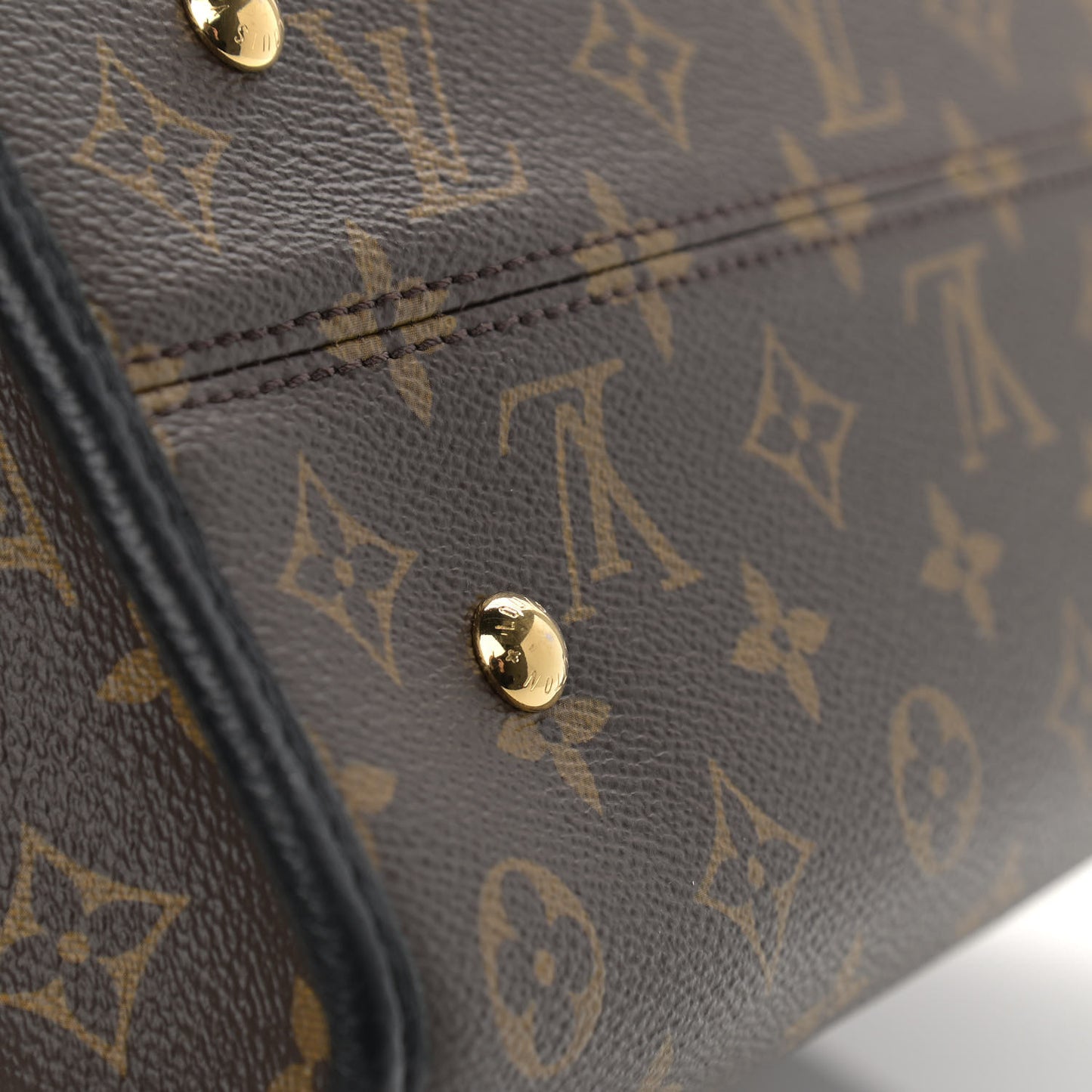 Monogram Popincourt MM Black