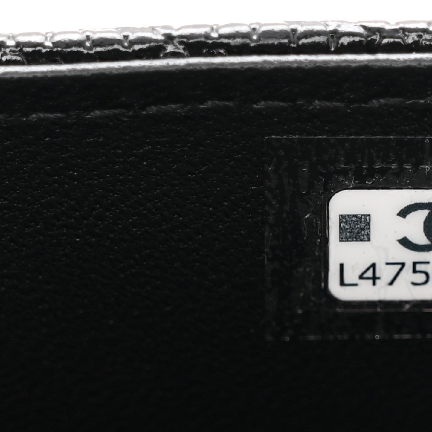 Lizard Calfskin Embossed Clutch With Chain Black