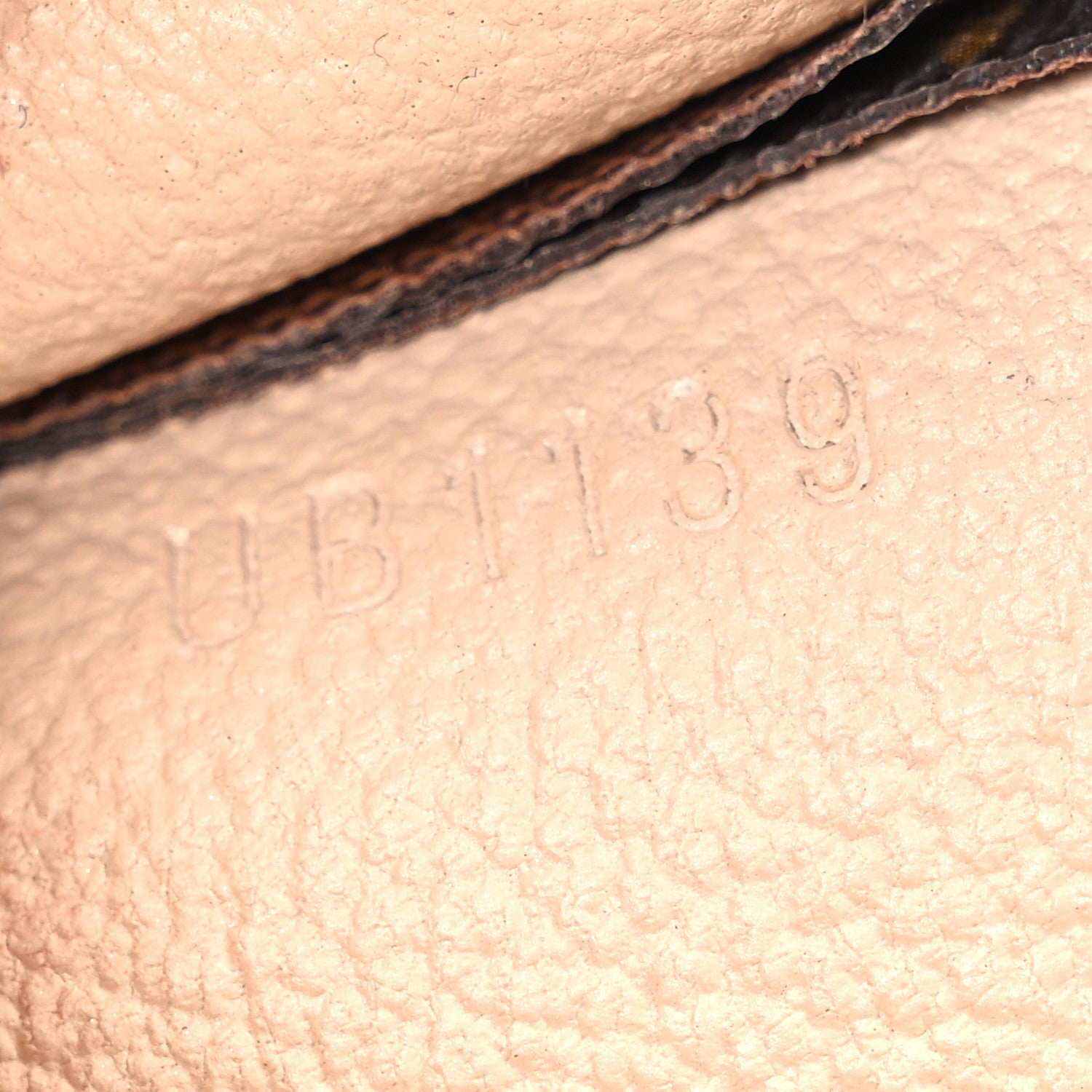 Louis Vuitton Monogram Toiletry Pouch 26 7 of 7
