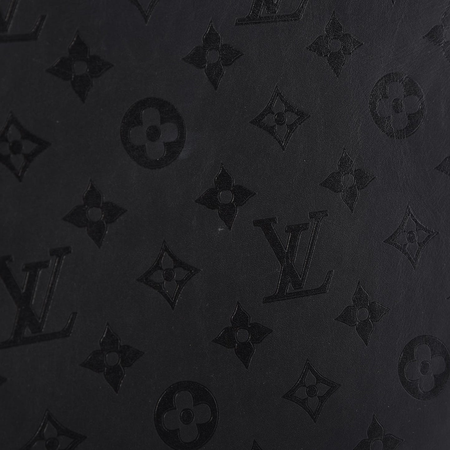 Monogram Cuir Plume Very Zipped Tote Black