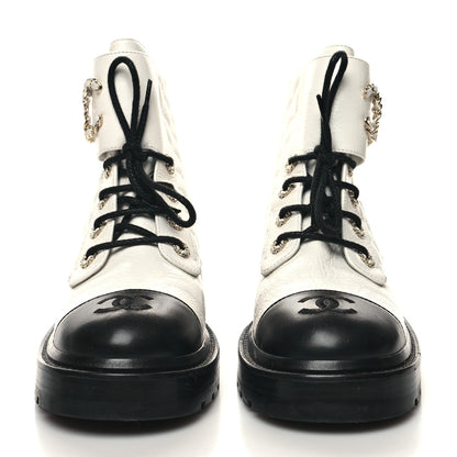 Chanel Shiny Goatskin Calfskin Quilted Lace Up Combat Boots 38.5 White Black 2 of 9