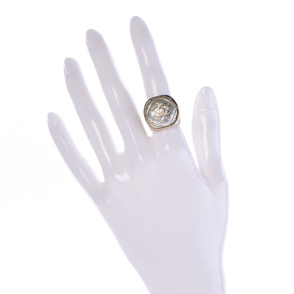 Chanel Metal Quilted CC Ring 6 Gold Pearly White 2 of 5