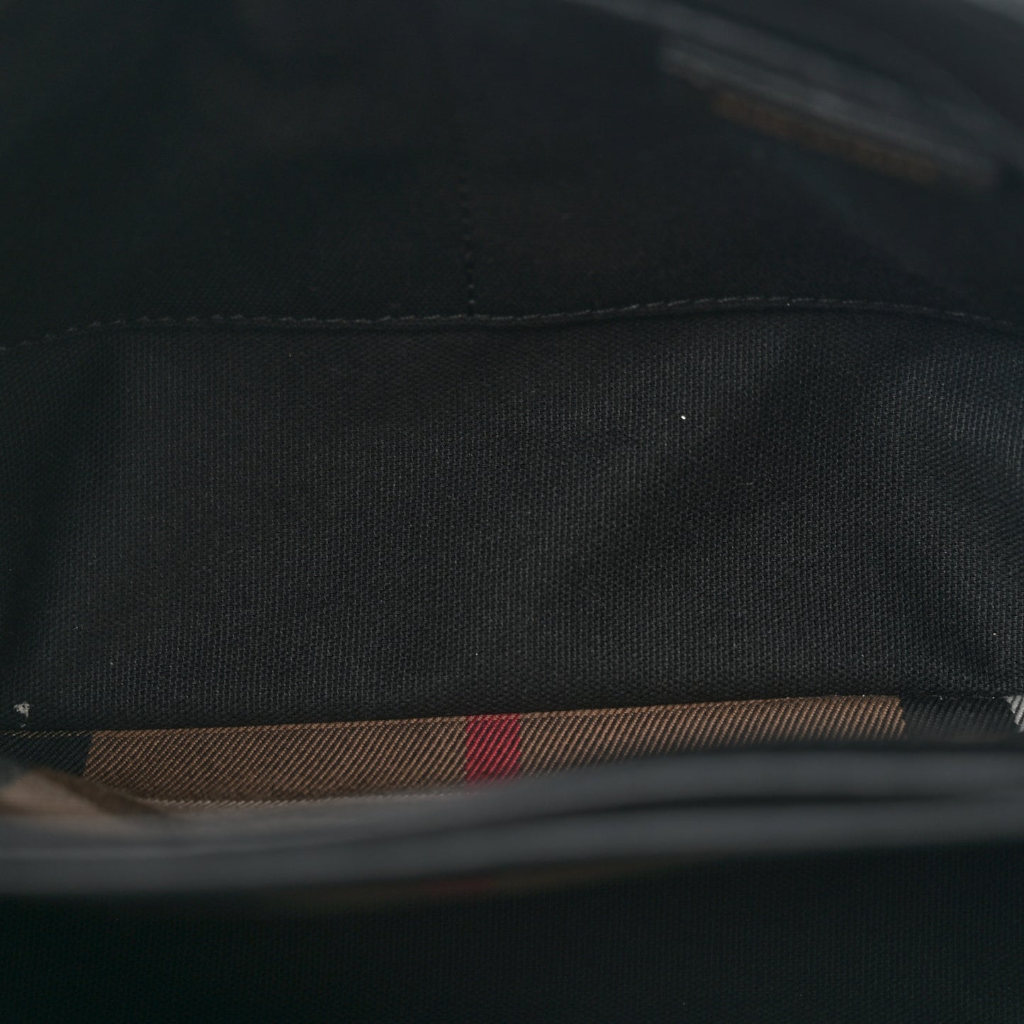 Derby Calfskin House Check Small Camberley Black