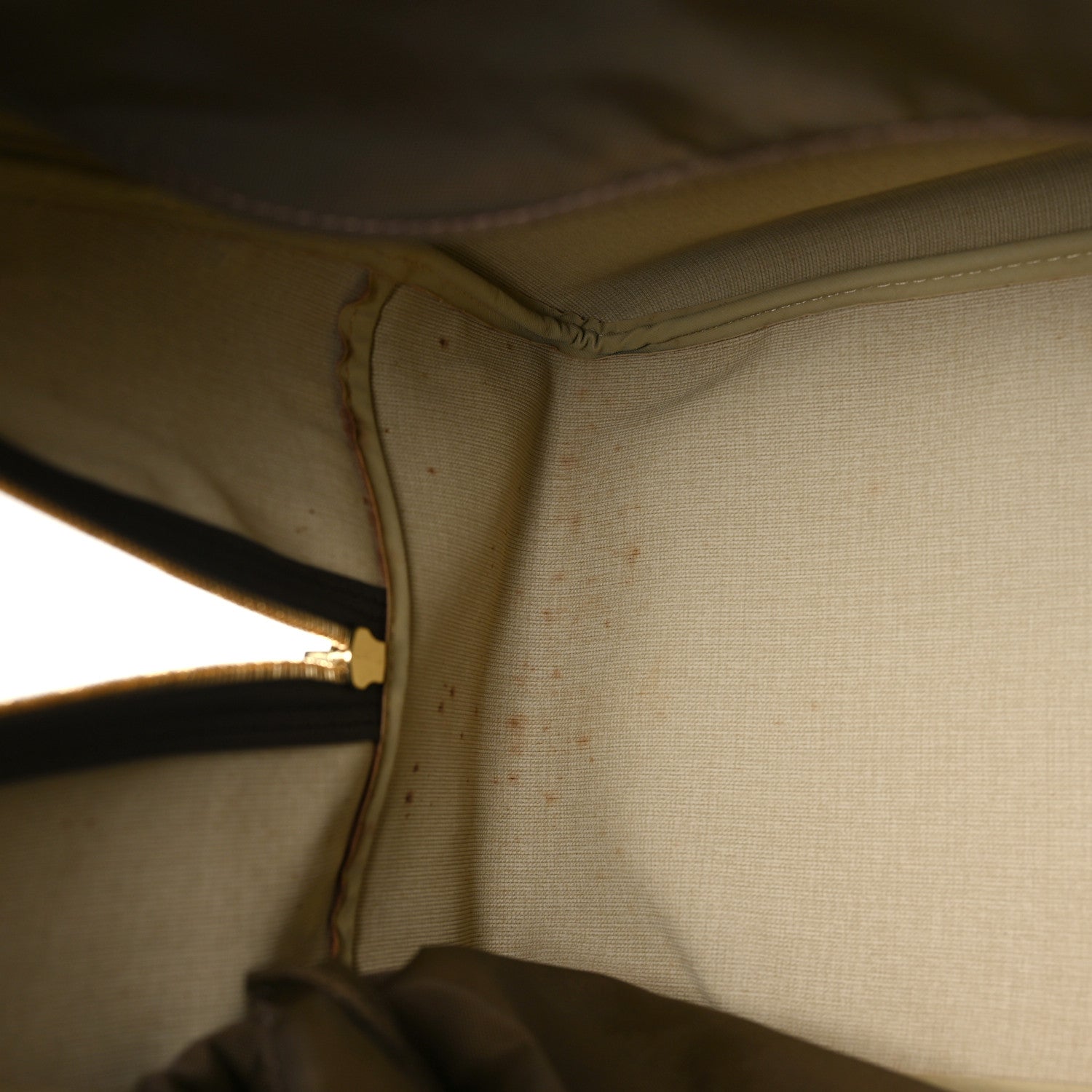 Louis Vuitton Monogram Evasion Sports Bag 9 of 10