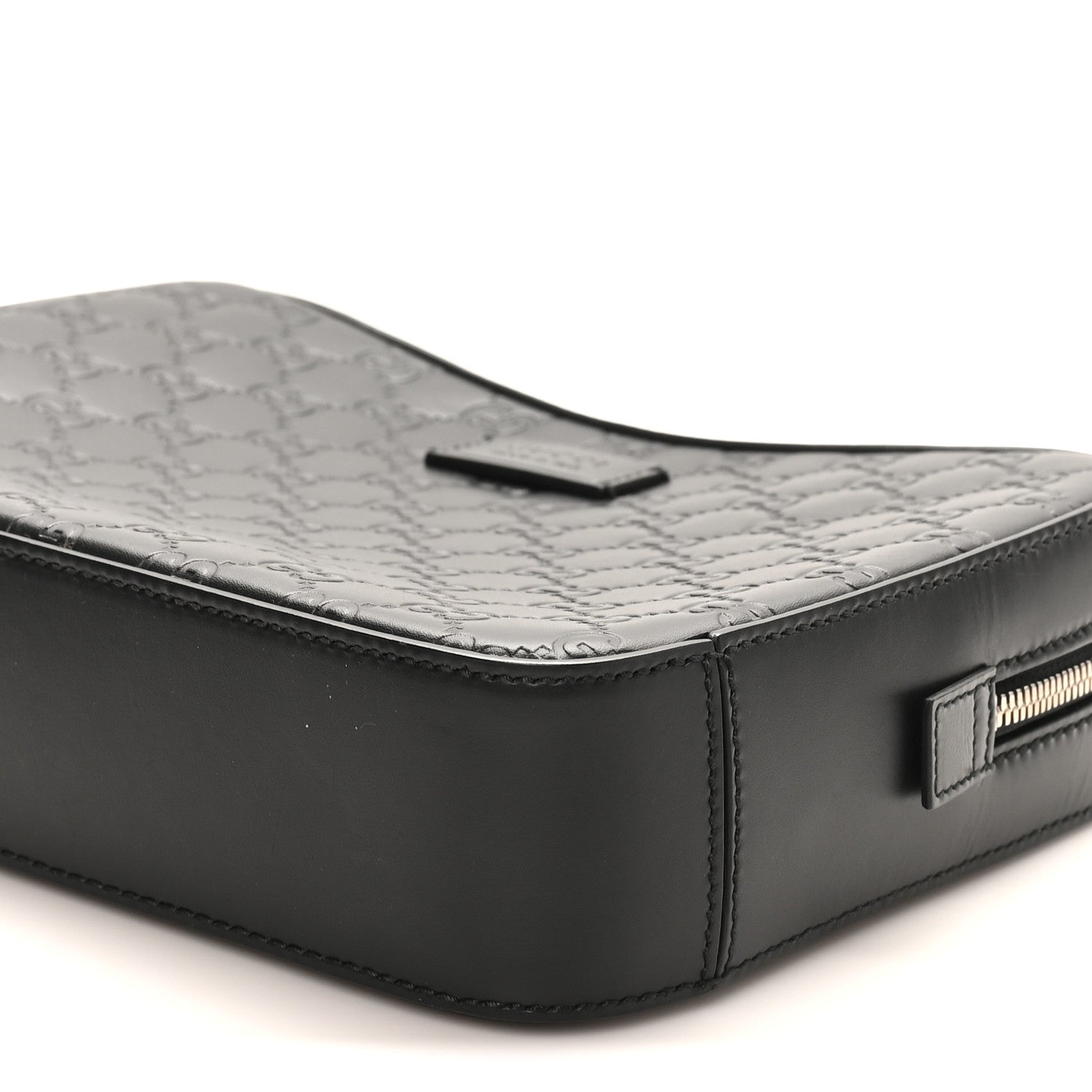 Gucci Guccissima Zip Pouch Wristlet Black 1837414 – FASHIONPHILE