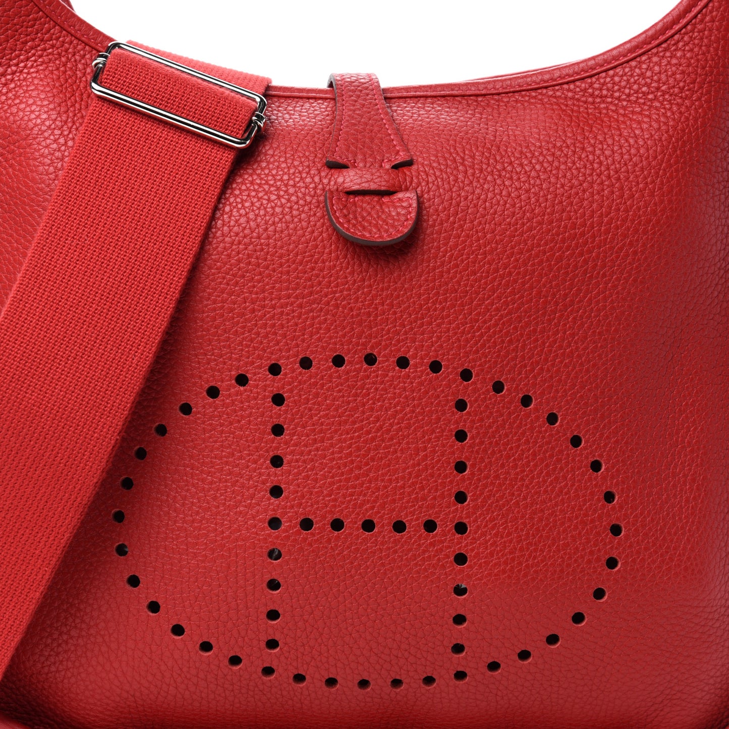 Taurillon Clemence Evelyne III PM Rouge Casaque