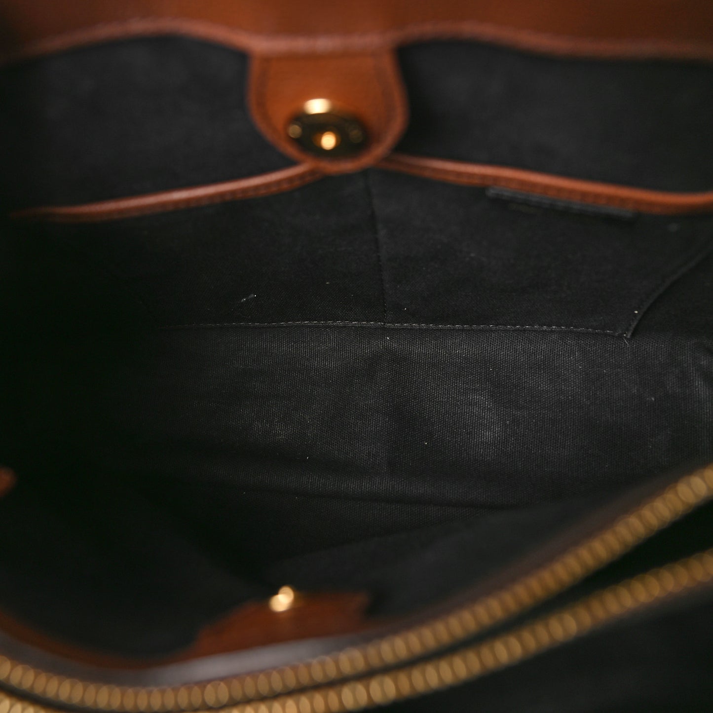 House Check Grainy Calfskin Medium Banner Tote Tan