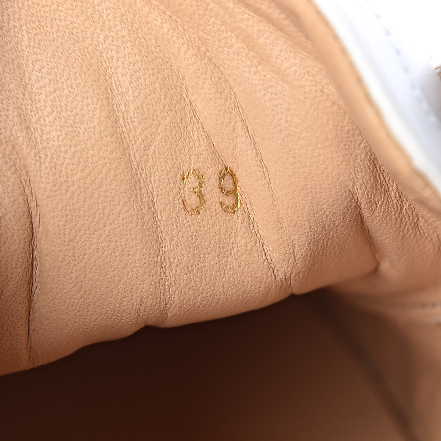 Calfskin Vieira Flat Sneakers 39 Latte