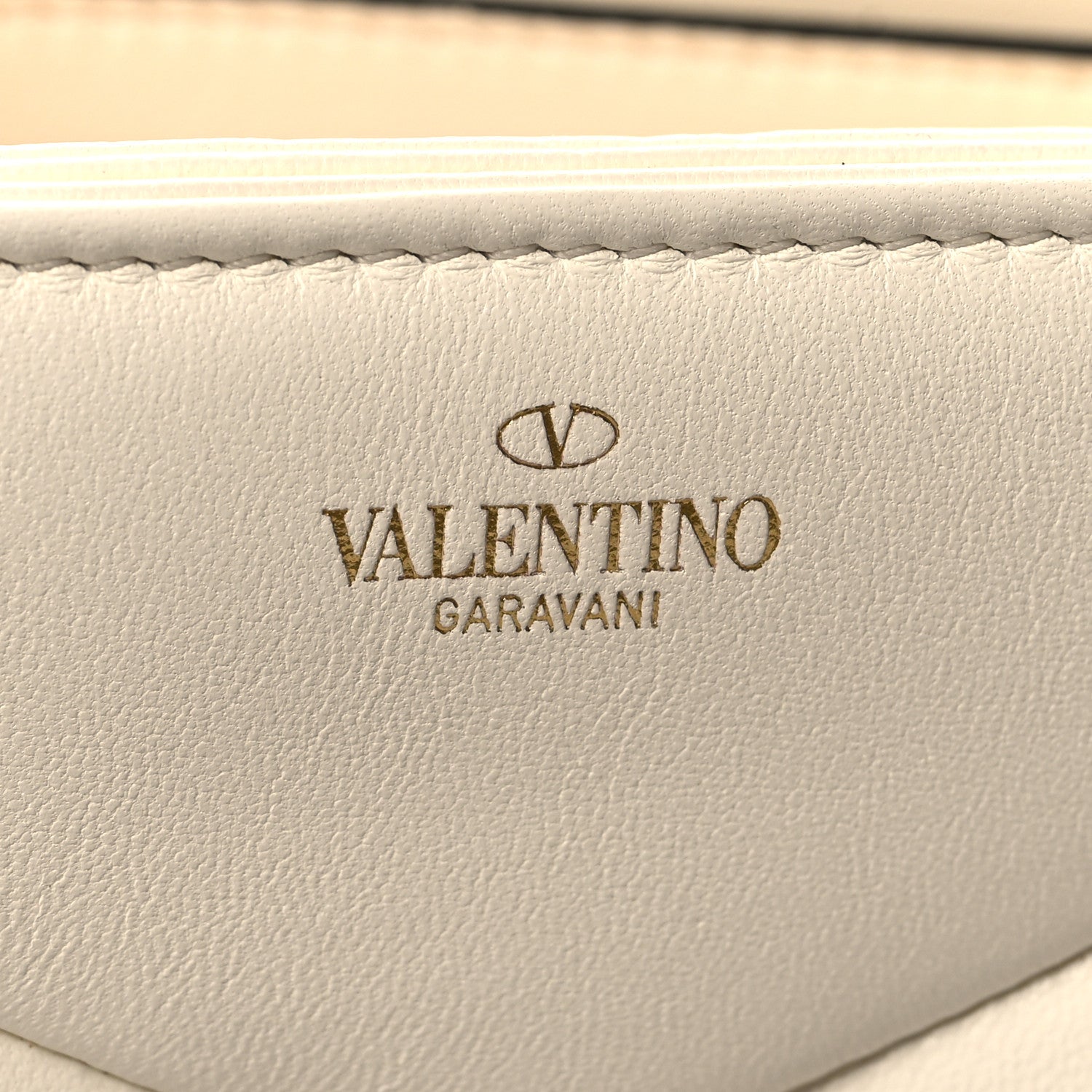 Valentino Garavani Nappa One Stud Chain Clutch Ivory 6 of 11