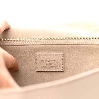 Louis Vuitton Taurillon Volta Galet 7 of 12